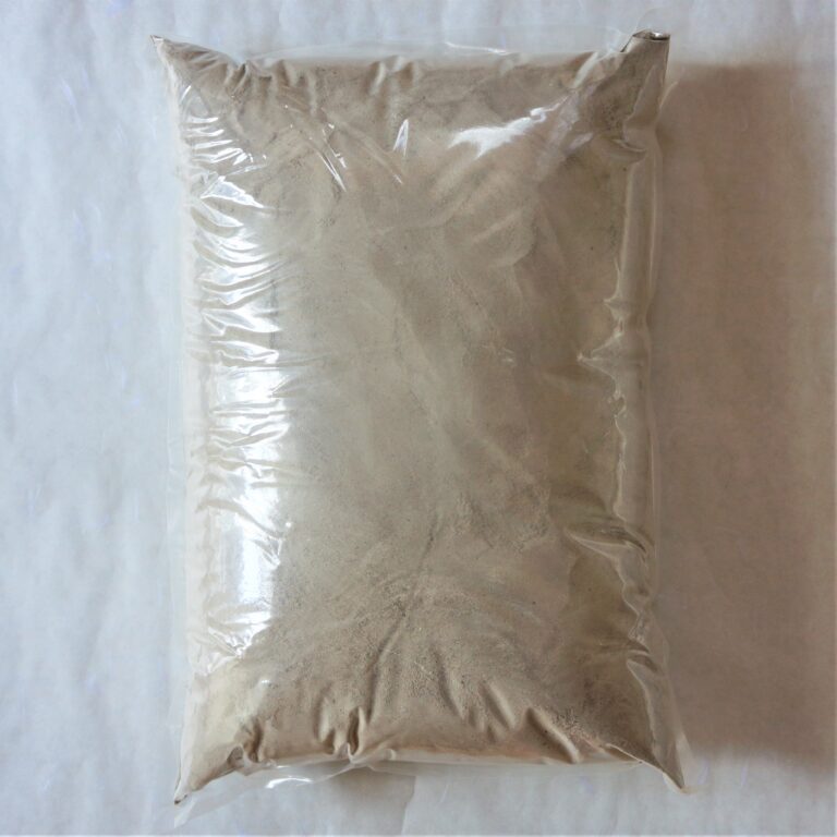 送料無料】木灰20kg(4kg×5袋)【広葉樹[楢・樫・クヌギ]100%】囲炉裏 